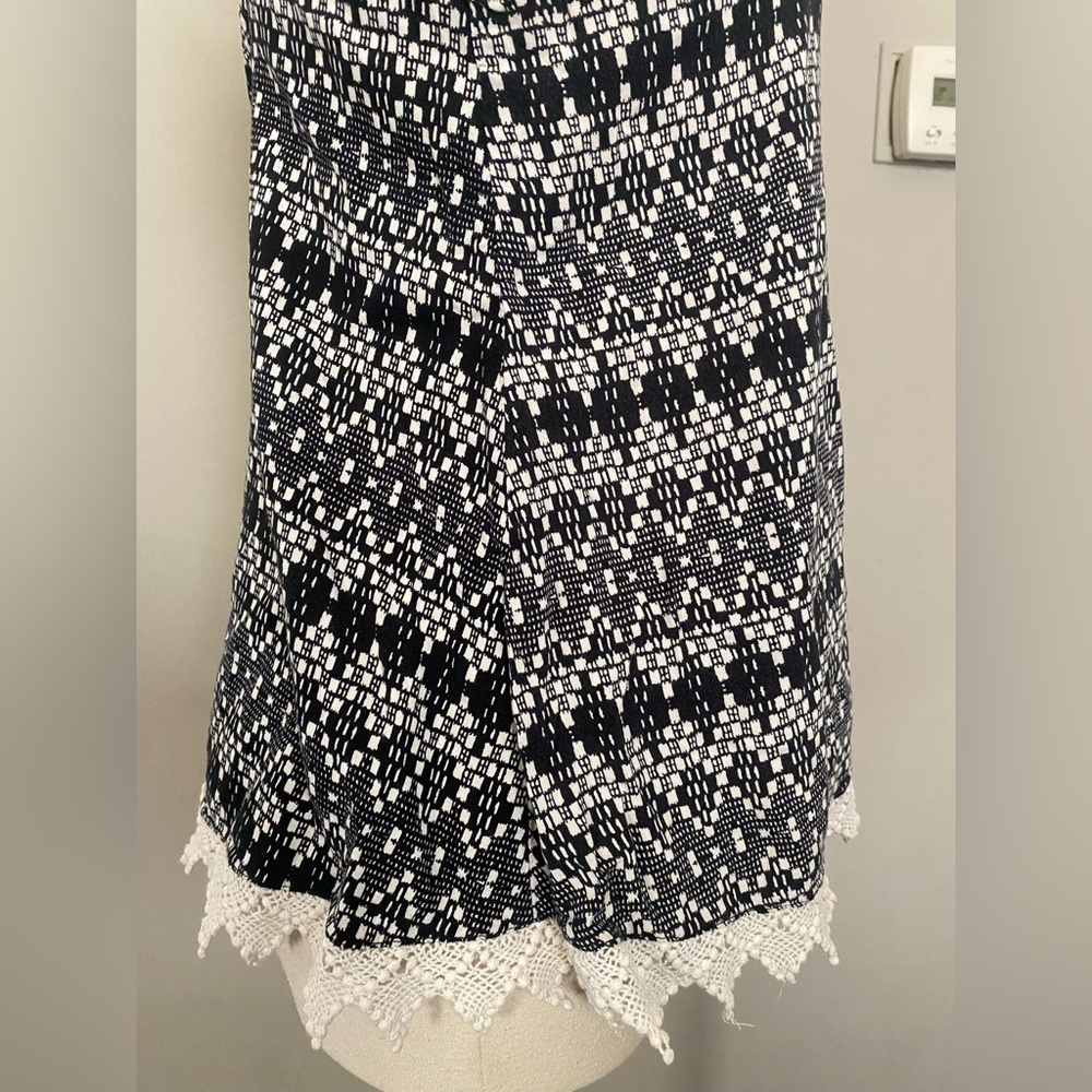 Mossimo Supply Co. Black and White Patterned Camisole,Old Navy black top - Picture 9 of 13